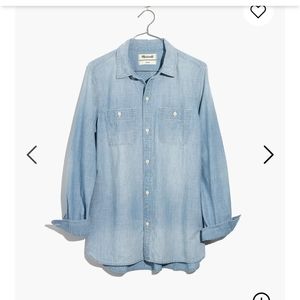 DONATED 💥 Madewell denim shirt w/rxbar logo